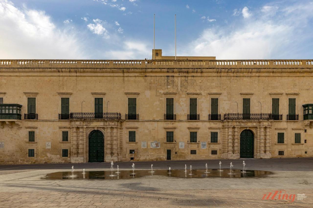 A Studio Apartment In Malta'S Capital فاليتا المظهر الخارجي الصورة